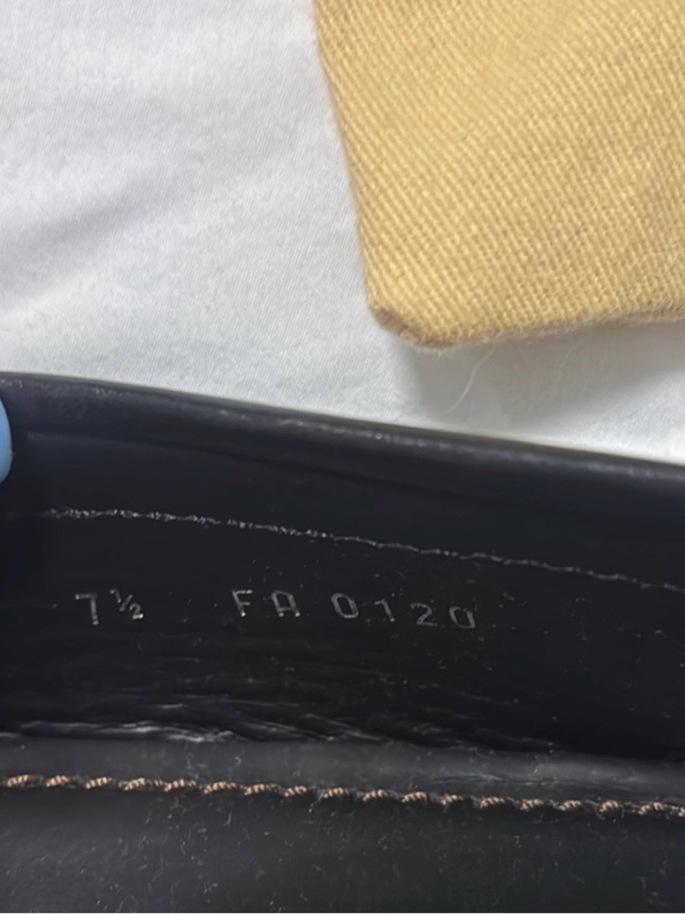 Louis Vuitton Black Leather Men’s LV Buckle Slip-On Loafers - Picture 3 of 9